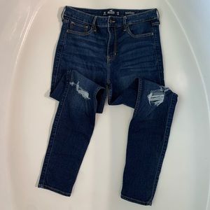 Hollister High Rise Super Skinny size 9